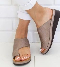 Women Slippers Flat Sole Casual Soft Big Toe Foot Sandal (Option: Khaki-38)
